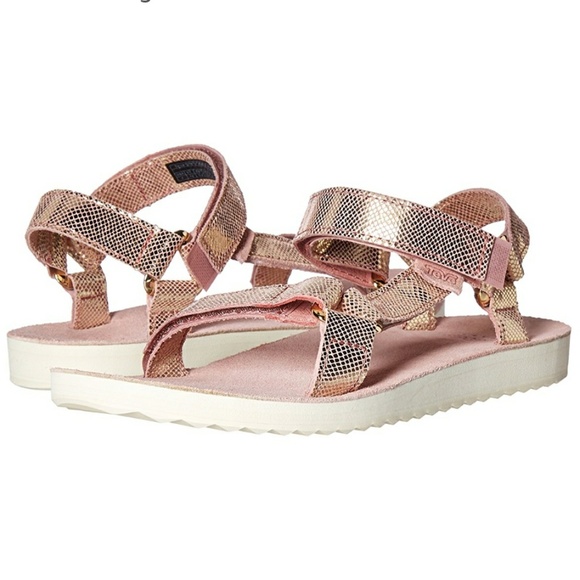 rose gold tevas